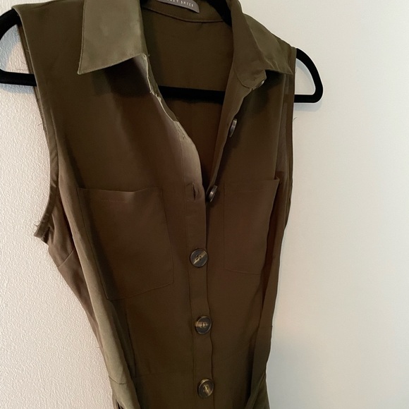 Suzy Shier Jumpsuit - Picture 9 of 12